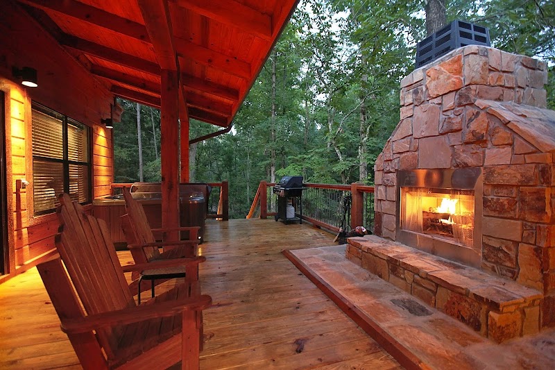 Broken Bow Lake Cabins in Broken Bow, Oklahoma, United States