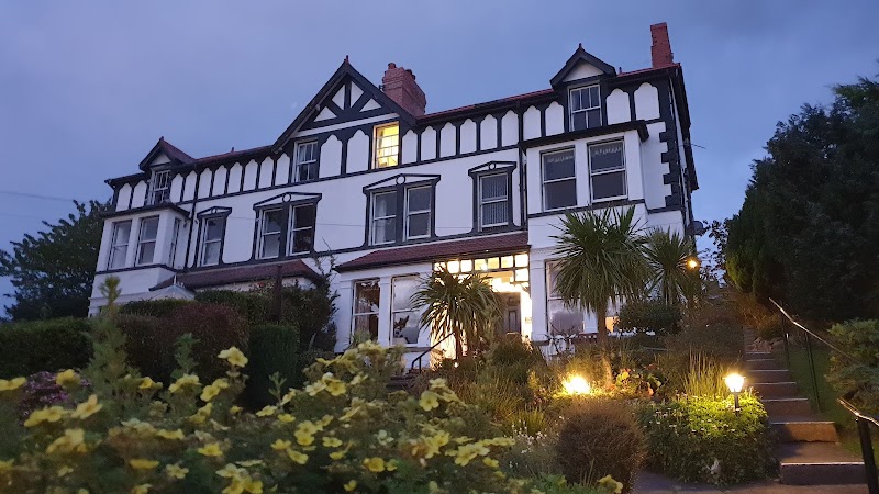 Bryn Derwen Guest House in Conwy, United Kingdom