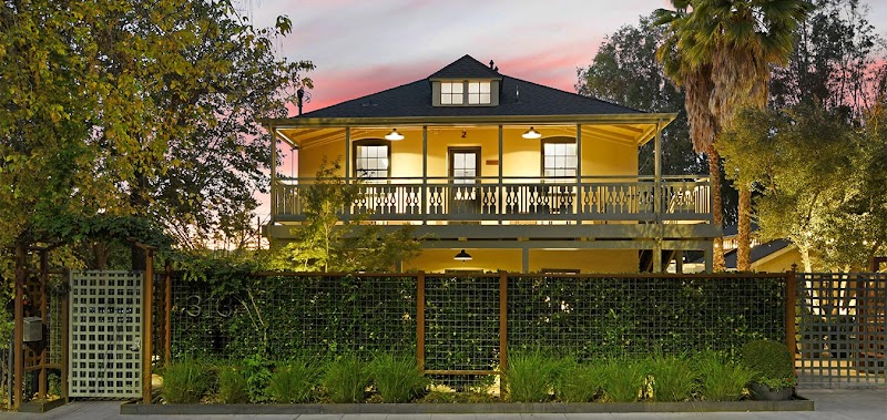 Bungalows 313 in Sonoma, California, United States