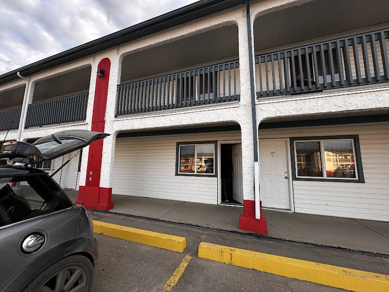 Canadian Motor Inn in Grande Prairie, Canada