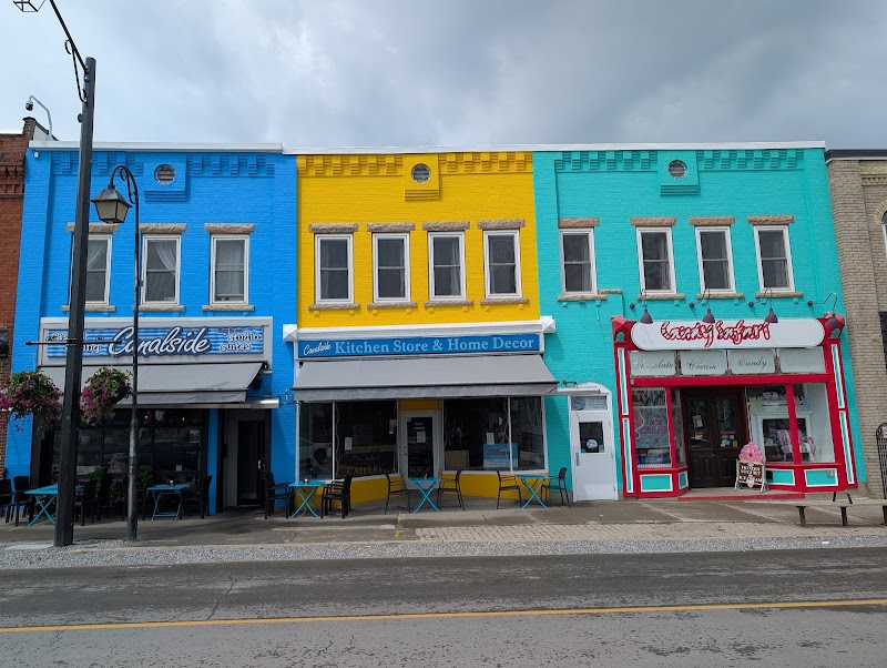 Canalside Restaurant, Inn & Kitchen Store in Port Colborne, Canada
