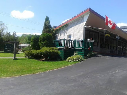 Capricorn Motel Royale in Leeds and the Thousand Islands, Canada