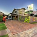 Chalet Motor Inn