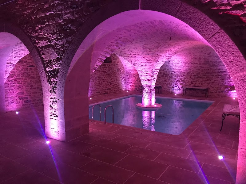 Chambres d’hôtes Le Domaine de la Corgette in Autun, France