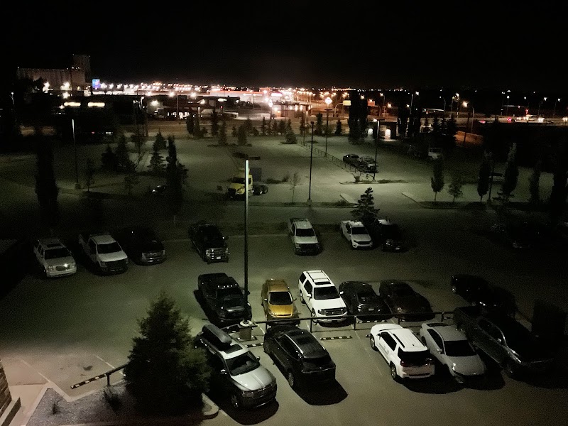 Chateau Nova Yellowhead in Edmonton, Canada