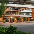 Chateau Victoria Hotel and Suites