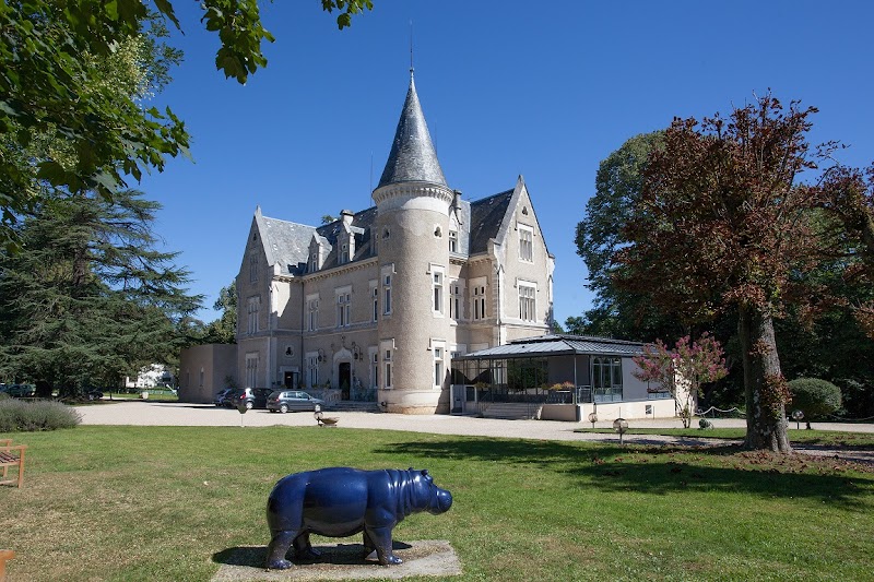Château des Reynats in Perigueux, France