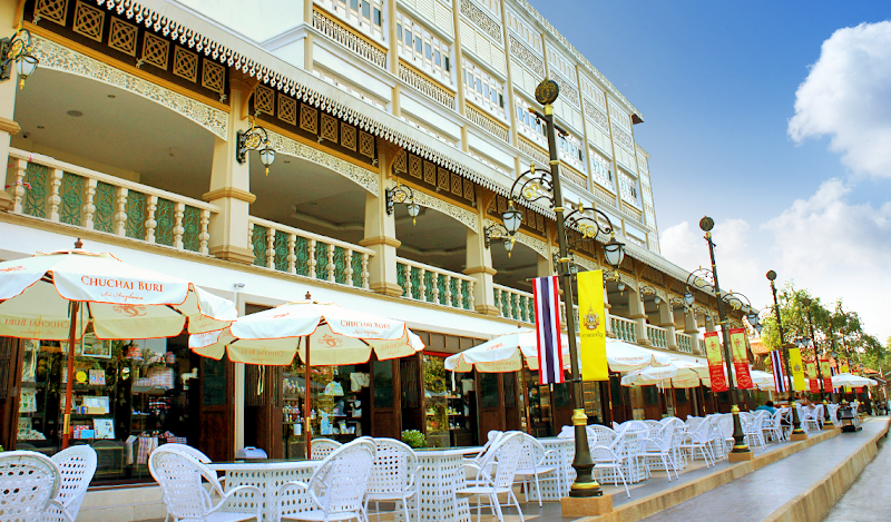 Chuchaiburi Sri Amphawa in Samut Songkhram, Thailand
