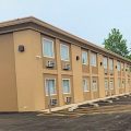 Cicero is a primarily residential and industrial area with limited hotel and B&B options directly within its boundaries.