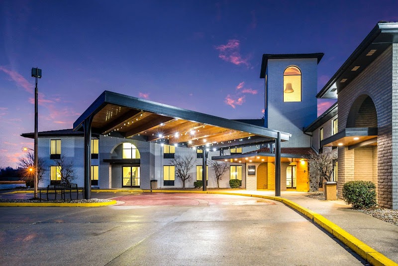 Clarion Pointe Richmond in Richmond, Kentucky, United States