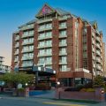 Coast Victoria Hotel & Marina by APA