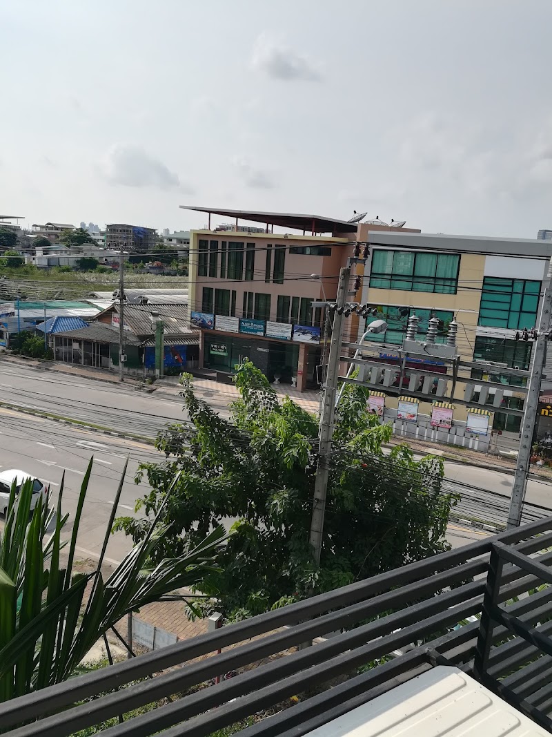 Coco Hotel in Samut Prakan, Thailand