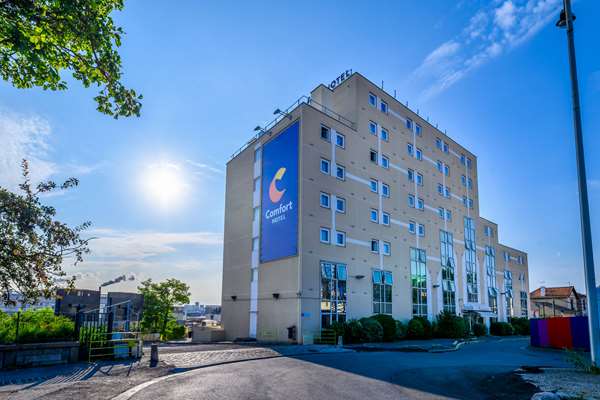 Comfort Hotel Paris Porte d'Ivry in Ivry-sur-Seine, France