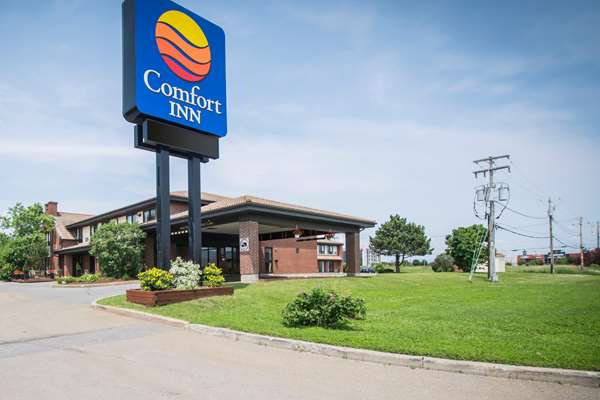 Comfort Inn Airport East in L'Ancienne-Lorette, Canada