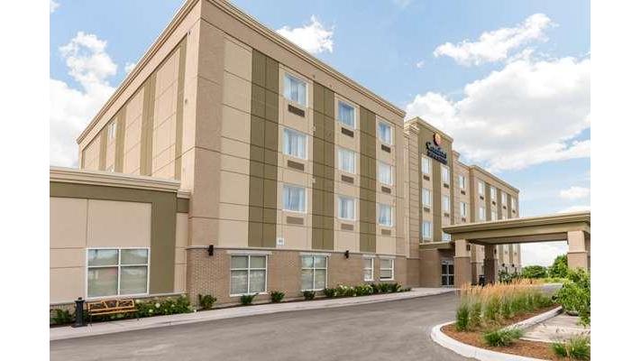 Comfort Inn & Suites in Bowmanville, Canada