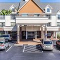 Comfort Inn & Suites Ballpark Area