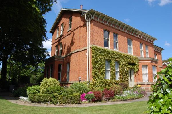 Cornerstones Guest House in Altrincham, United Kingdom