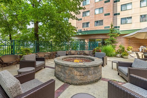 Courtyard by Marriott Boston Waltham in Waltham, Massachusetts, United States