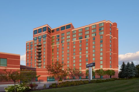 Courtyard by Marriott Ottawa East in Ottawa, Canada