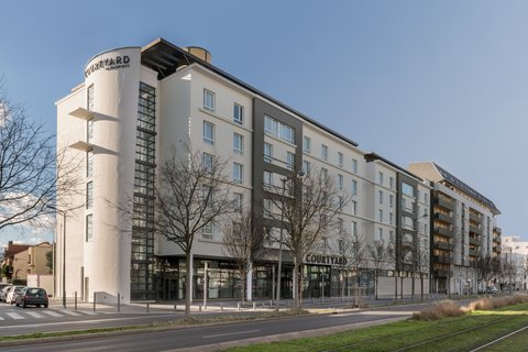 Courtyard by Marriott Paris La Defense West - Colombes in Colombes, France