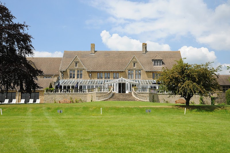 Cricklade House Hotel in Swindon, United Kingdom