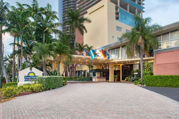 Days Hotel by Wyndham Thunderbird Beach Resort in Sunny Isles Beach, Florida, United States