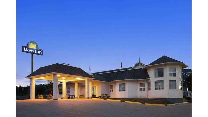 Days Inn by Wyndham Hinton in Hinton, Canada