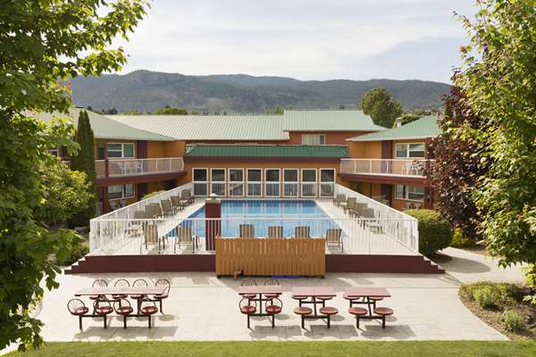Days Inn by Wyndham Penticton Conference Centre in Penticton, Canada