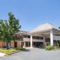 Days Inn by Wyndham Perryville