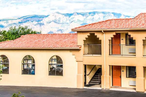 Days Inn by Wyndham Rio Rancho in Rio Rancho, New Mexico, United States