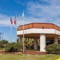 Days Inn by Wyndham Sherman