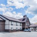 Days Inn by Wyndham Sturgis