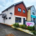 Deepcut Lodge Bed & Breakfast
