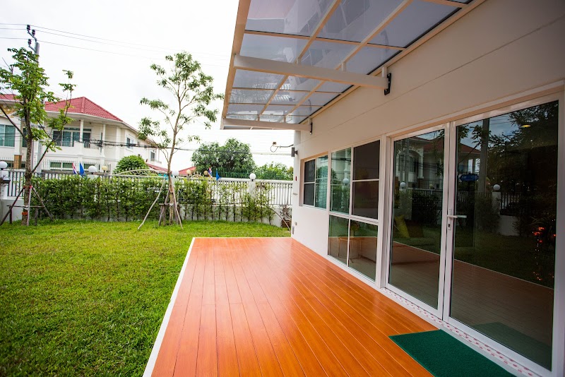 Des Res Hotel & Residence in Samut Prakan, Thailand