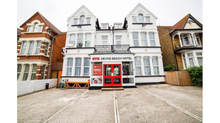 Devine Beach Guest House in Southend, United Kingdom