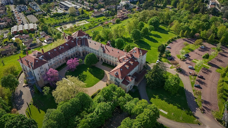 Domaine Lyon Saint Joseph in Sainte-Foy-les-Lyon, France