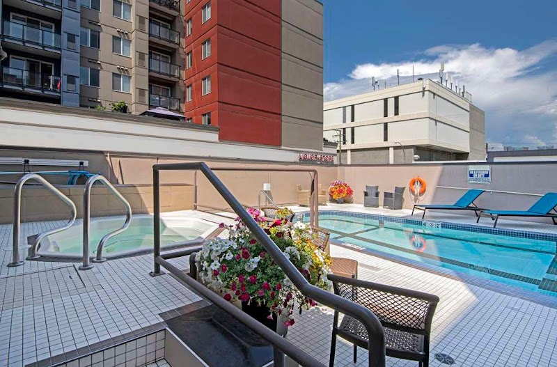 DoubleTree by Hilton Hotel Kamloops in Kamloops, Canada