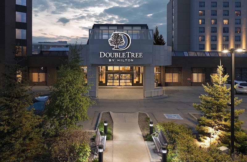 DoubleTree by Hilton Hotel West Edmonton in Edmonton, Canada