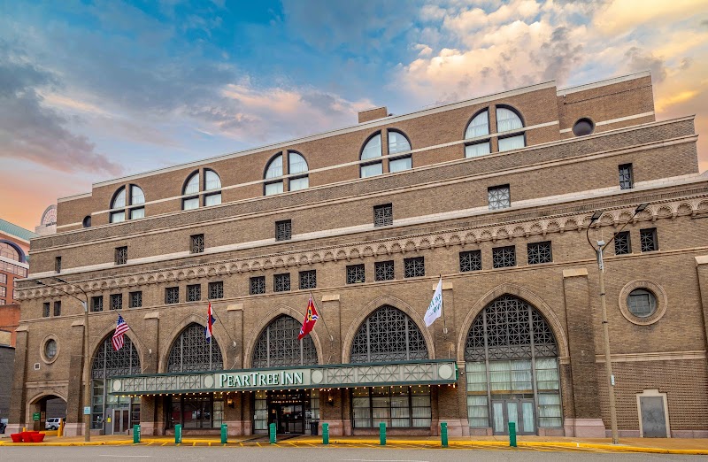 Drury Inn & Suites St. Louis Convention Center in St. Louis, Missouri, United States