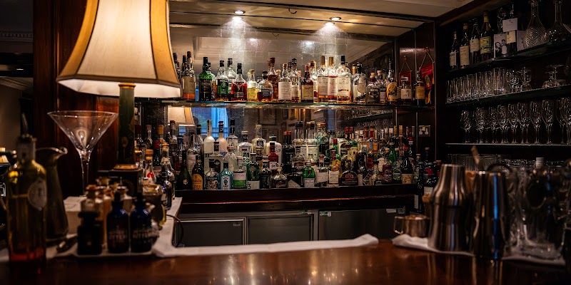 Dukes Bar & Grill in Portsmouth, United Kingdom