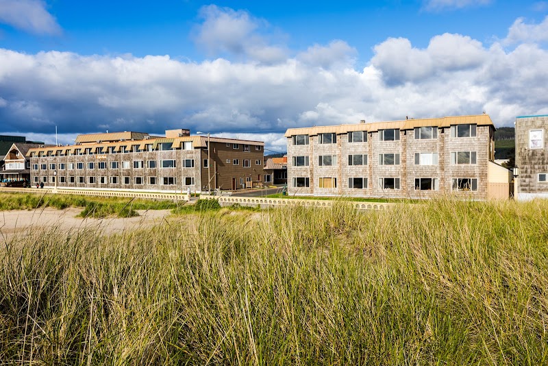 Ebb Tide Oceanfront Inn in Seaside, Oregon, United States