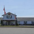 Econo Lodge Inn & Suites
