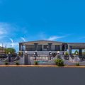 Econo Lodge Inn & Suites