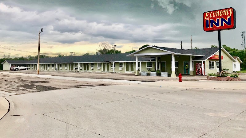 Economy Inn in McCook, Nebraska, United States