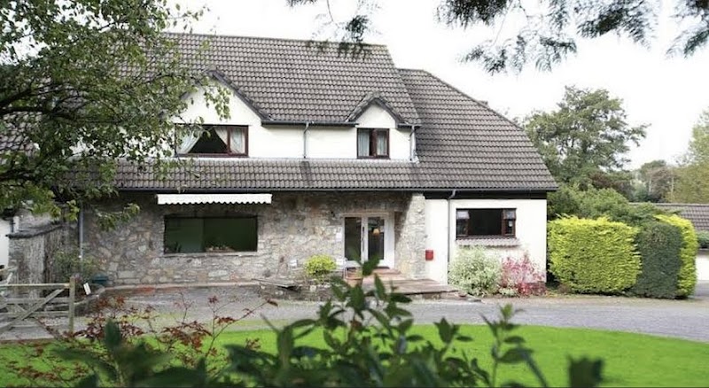 Ewenny Farm Guest House in Pen-y-Bont ar Ogwr, United Kingdom