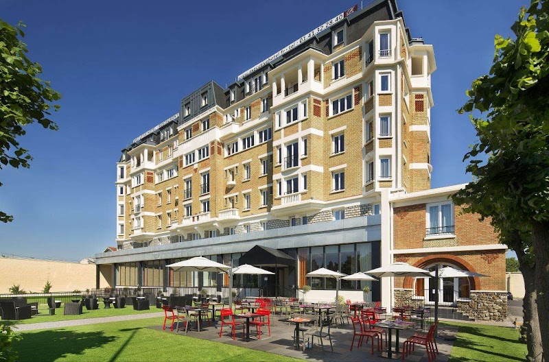 Executive Hotel Paris Gennevilliers in Gennevilliers, France
