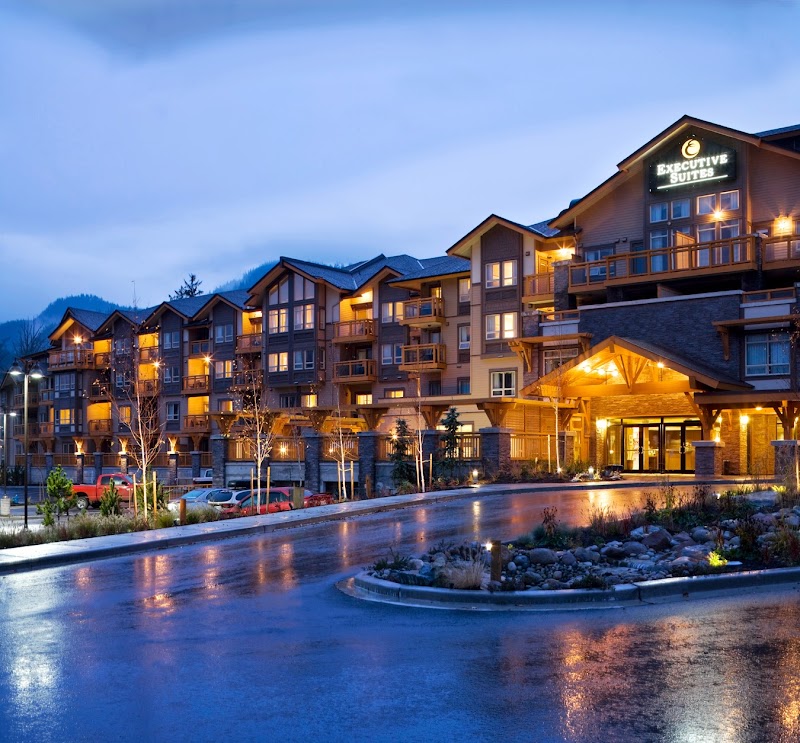 Executive Suites Hotel & Resort, Squamish in Squamish, Canada