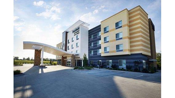 Fairfield Inn & Suites by Marriott Kansas City Belton in Belton, Missouri, United States