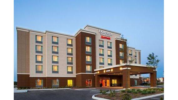 Fairfield Inn & Suites by Marriott Toronto Mississauga in Mississauga, Canada