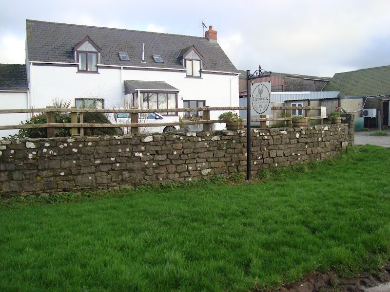 Fields Lodge Bed & Breakfast in Milford Haven, United Kingdom